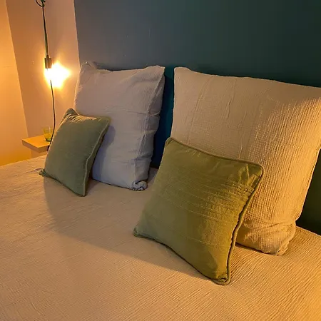 Bed & Breakfast Le Repaire De La Reveuse Saint-Frajou